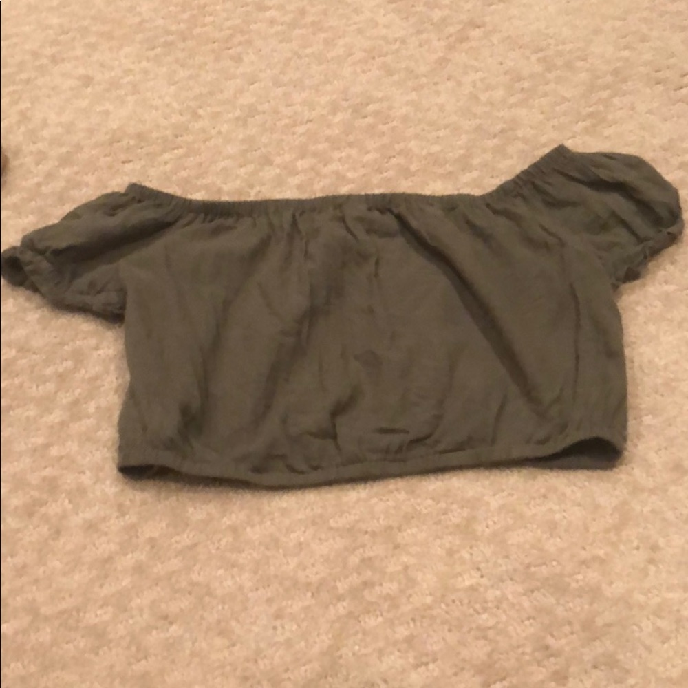 Shirt crop top